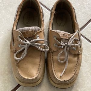 Sperry Topsiders